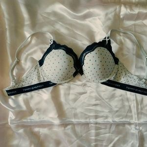 TOMMY HILFIGER Elastic Band Lace Bra (34C)